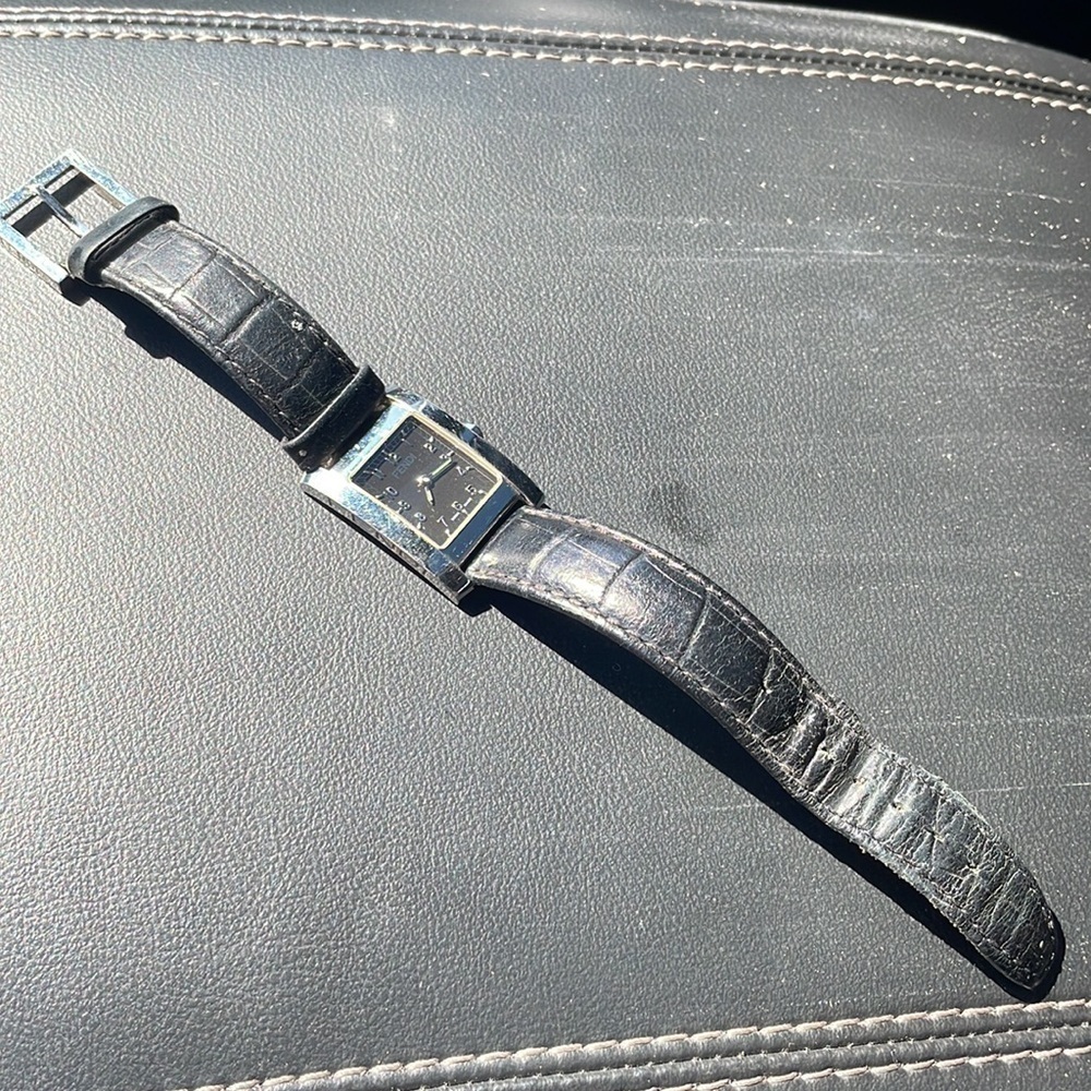 FENDI watch black leather band with chrome hardware With RARE black face - Picture 7 of 8